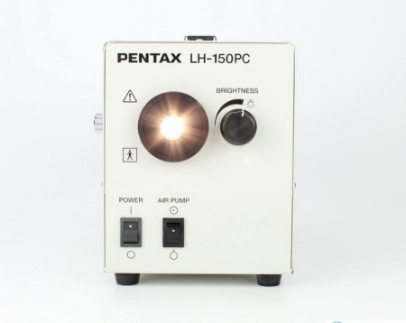 Эндоскопический источник света Pentax LH-150PC