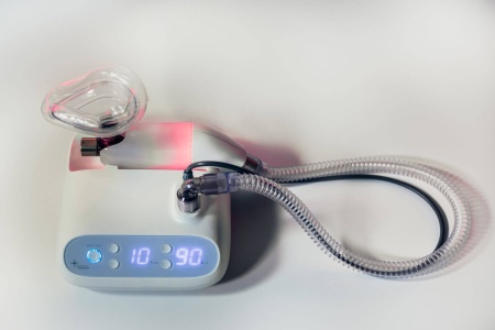 BreezeLite Гелиокс - Ингаляционный аппарат для гелий-кислородной терапии