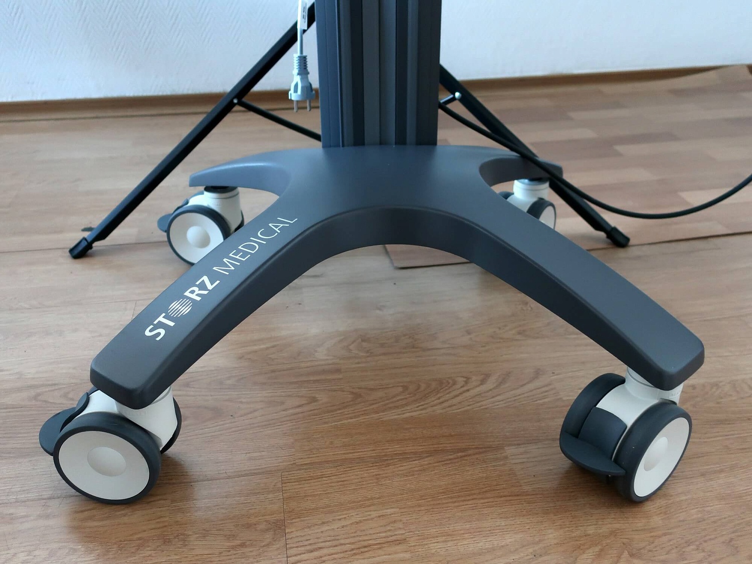 Masterpuls MP100 - аппарат ударно-волновой терапии