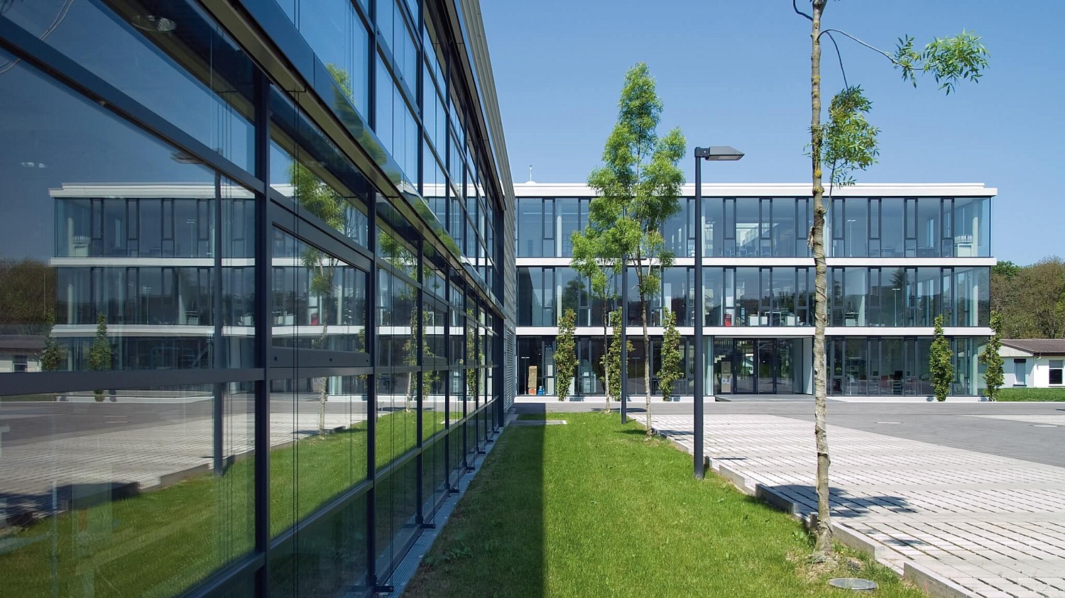 Storz Medical AG - производитель медицинского оборудования