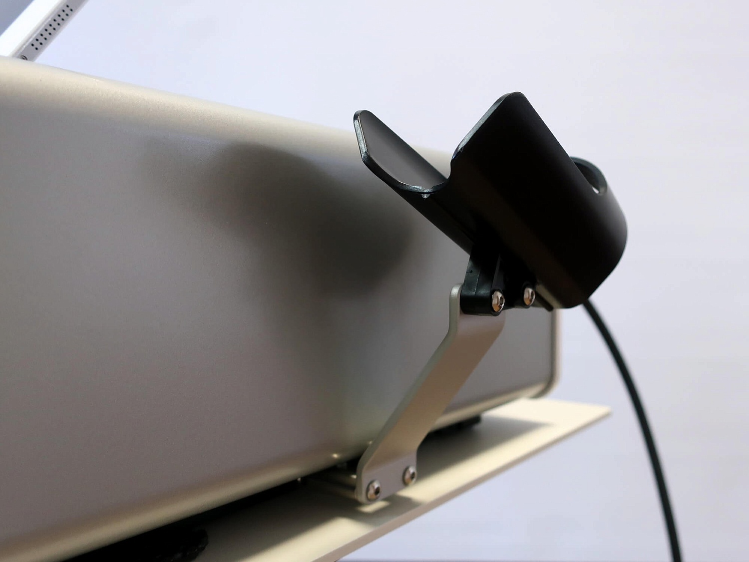 Masterpuls MP100 - аппарат ударно-волновой терапии